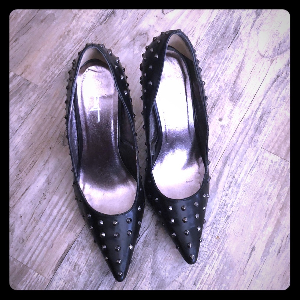 Black heels worn once